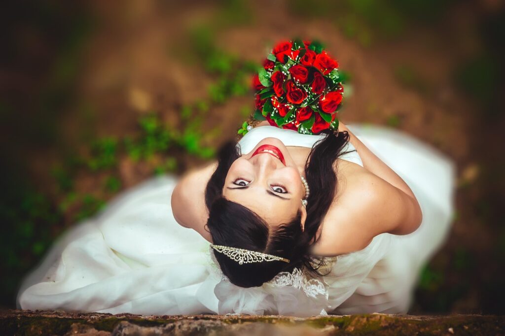 体臭の悩みを解消するサプリで女性が結婚式の二次会でも匂いケアはできる？